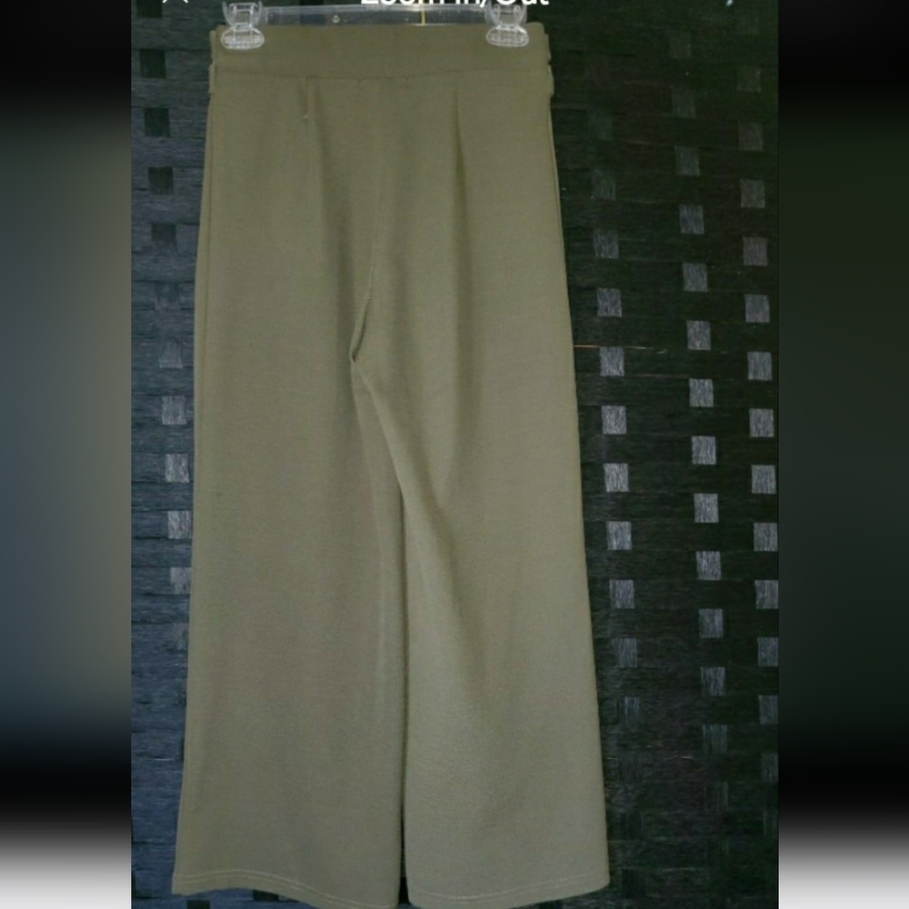 Derek Heart Olive Sailor Button Wide Leg Cropped Pants Women’s Small - Picture 4 of 7